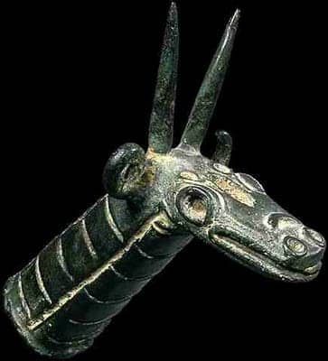 Lire la suite à propos de l’article LE DRAGON